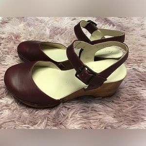 - Five World Mary Janes Like New